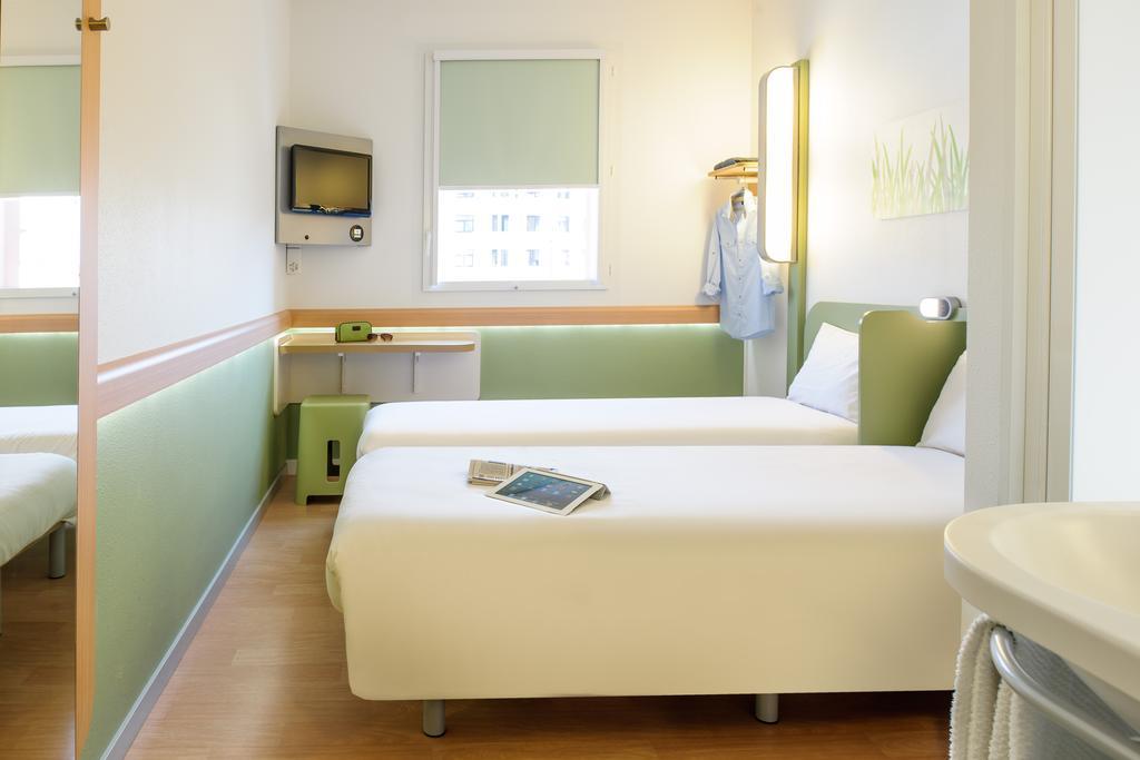 Ibis Budget Basel Pratteln Exterior foto
