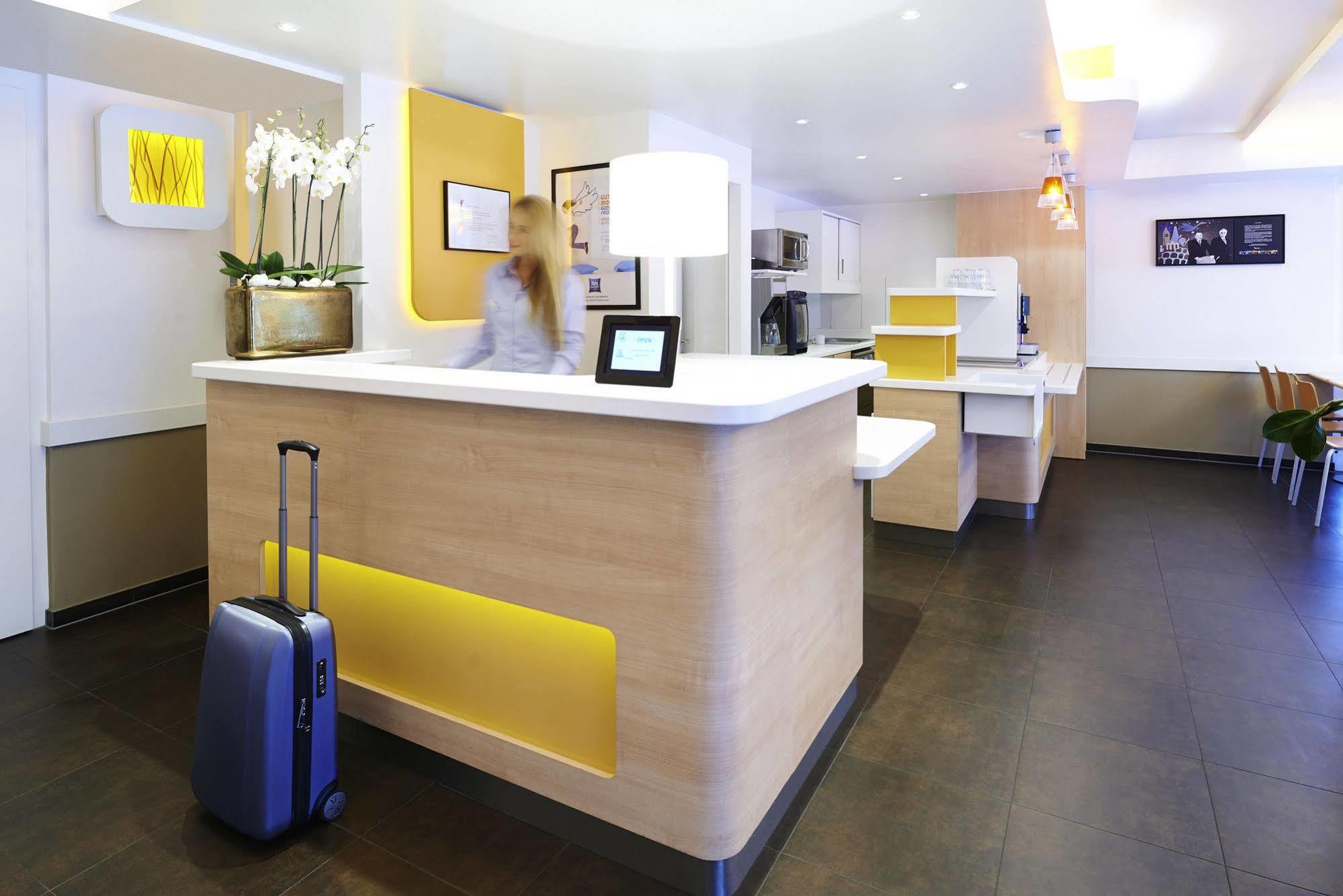 Ibis Budget Basel Pratteln Exterior foto